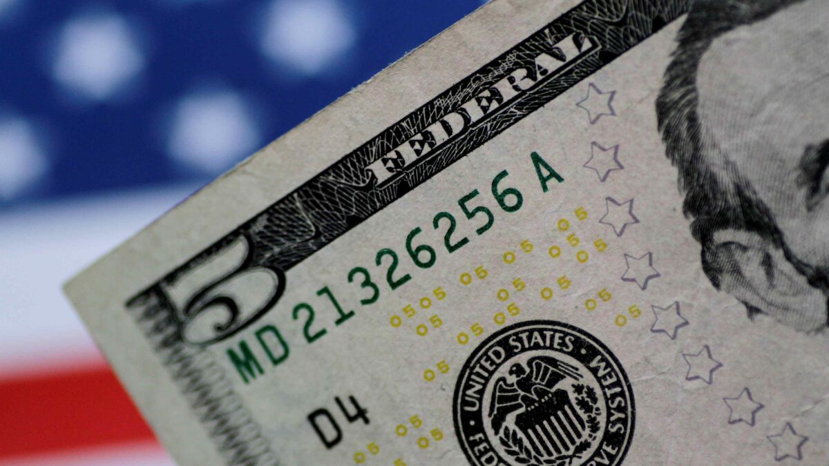 Dólar a R$ 4,30? Qual seria câmbio justo em cenário de melhora fiscal, segundo UBS WM