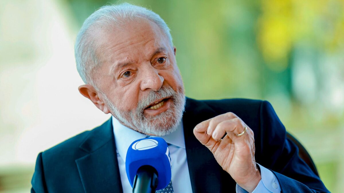 se ele cobrar 50 de nós, vamos cobrar 50 deles
