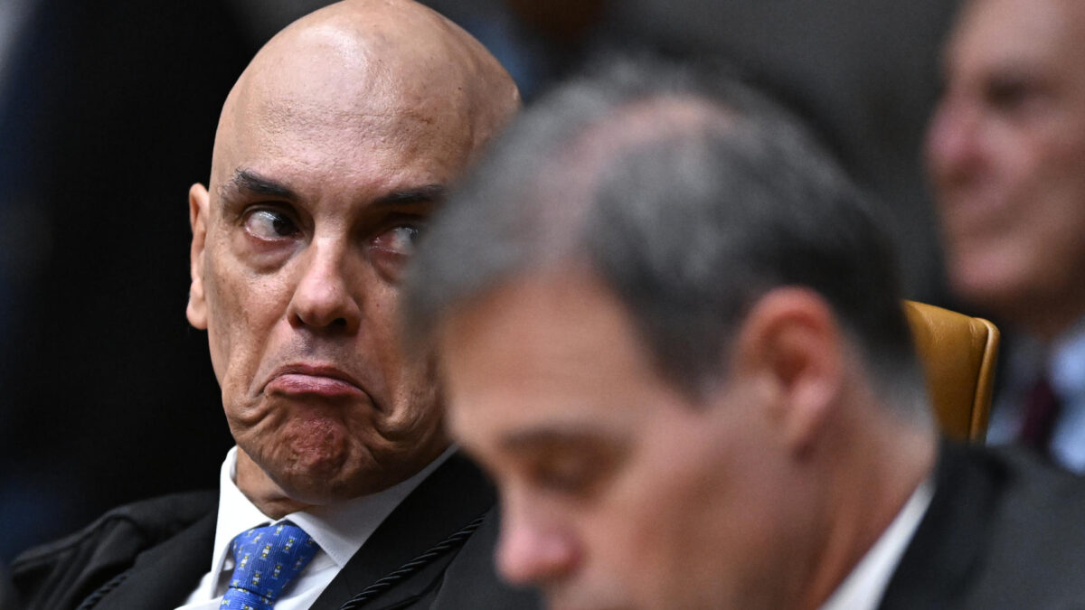 Justiça dos EUA volta a intimar ministro Alexandre de Moraes