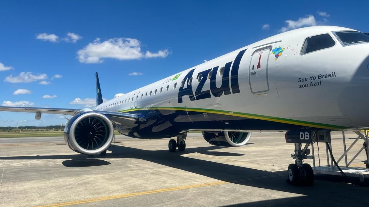 Azul (AZUL4) salta 5% com novos avanços no processo de reestruturação financeira
