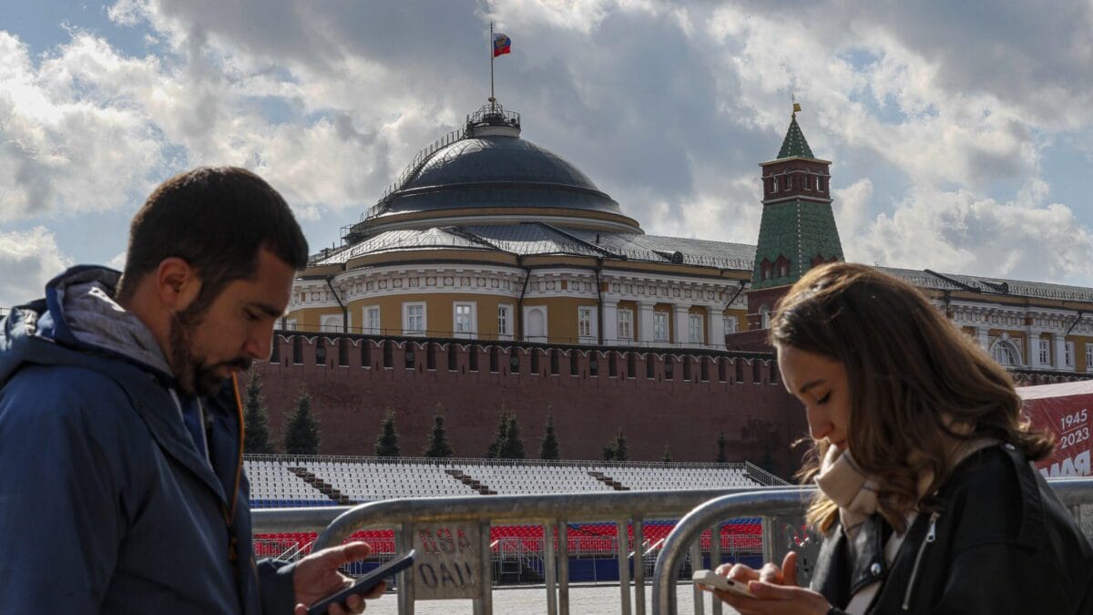 Kremlin admite que censura meios de comunicação na Rússia