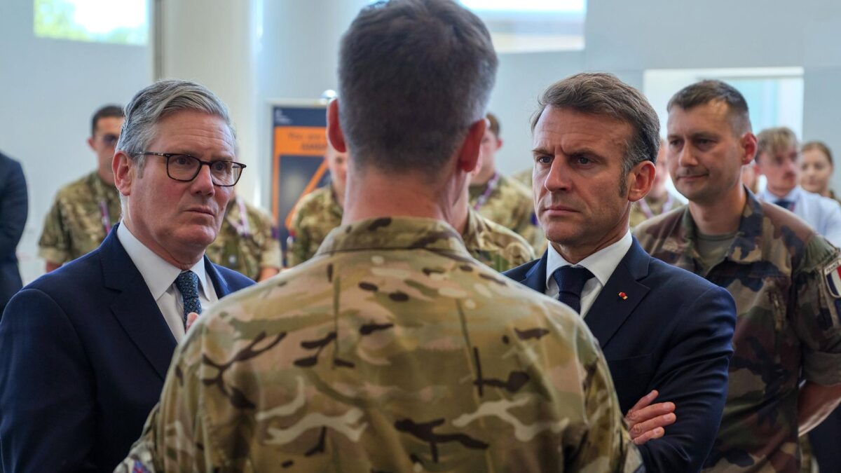 Países da Europa firmam pacto sobre uso de armas nucleares