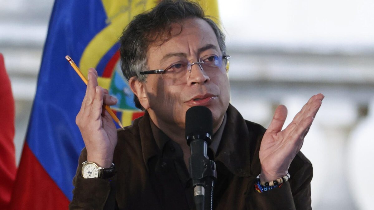 EUA sancionam Petro sob acusação de ajuda ao narcotráfico