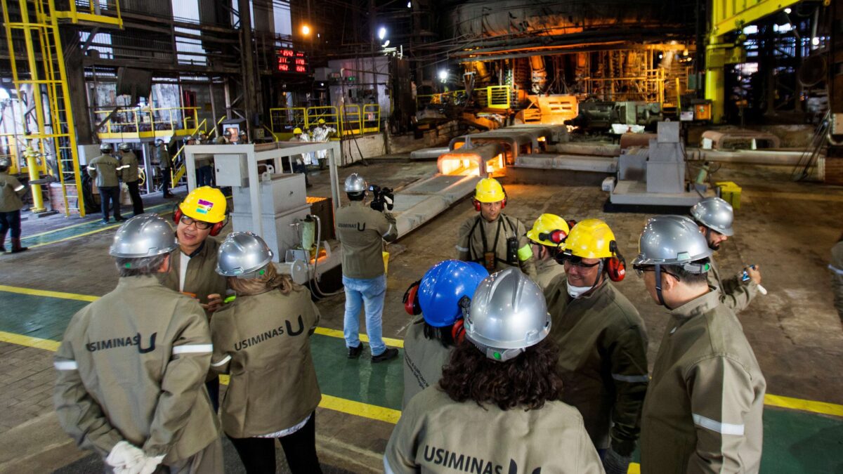 Cade determina que CSN pague multa R$ 128,7 mi no caso das ações da Usiminas