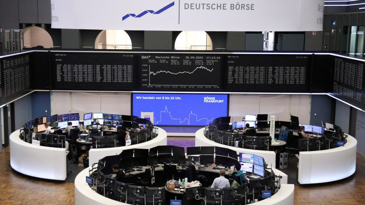 Ações europeias batem recorde com alta na França e Espanha e avanço de siderúrgicas