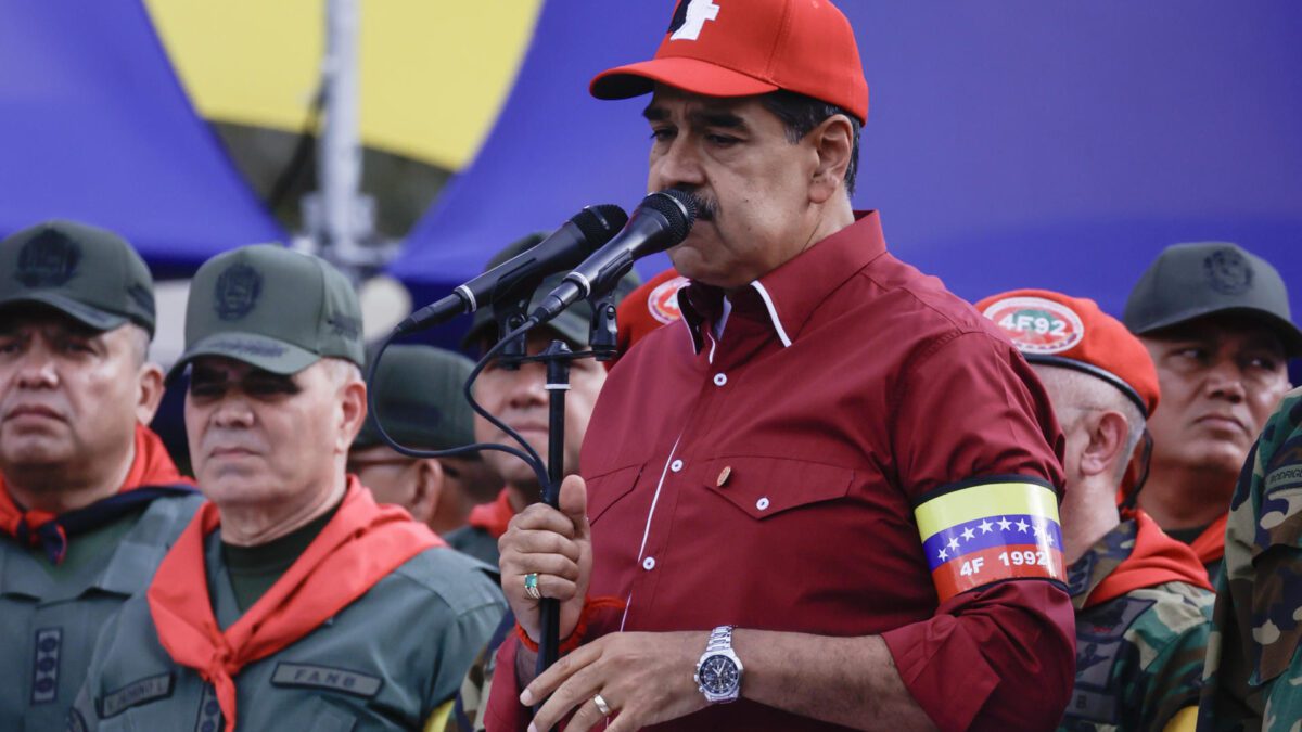 Maduro apela em inglês ao governo Trump por desescalada