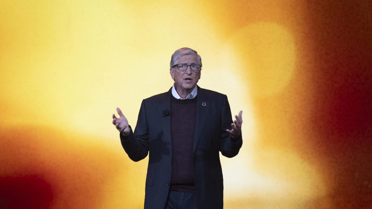 Em reformulação de discurso, Bill Gates critica alarmismo climático
