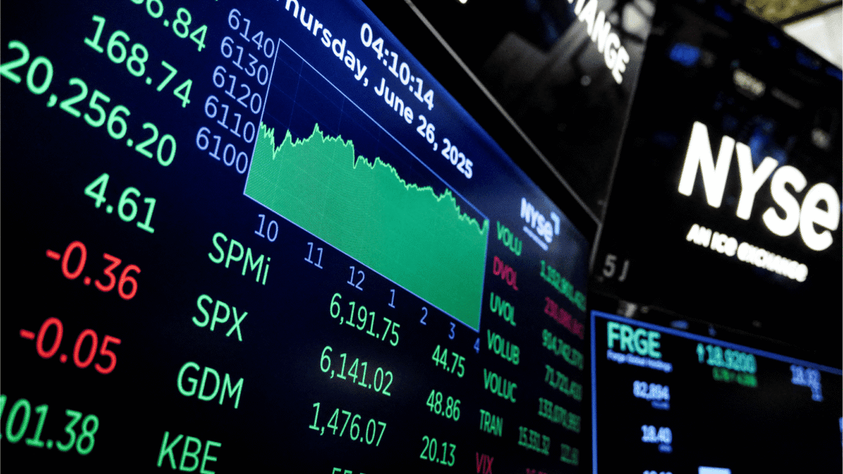 Índices de NY abrem em leve queda após shutdown nos EUA