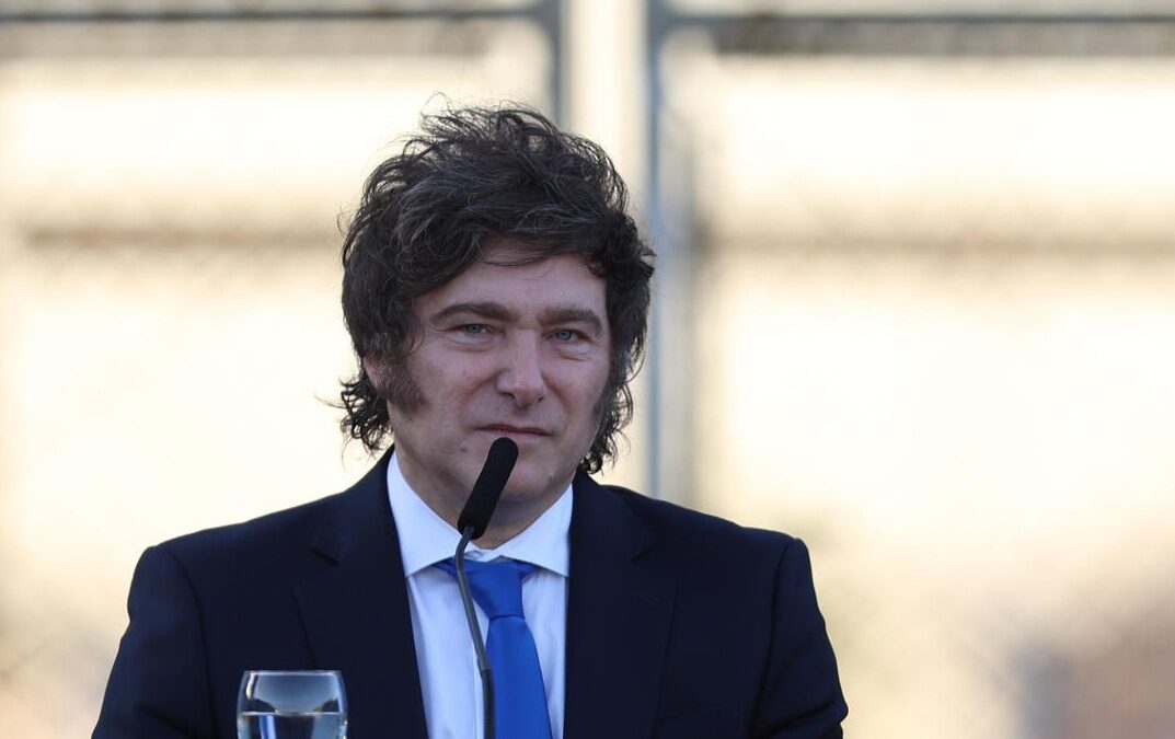 Milei propõe redução na maioridade penal na Argentina