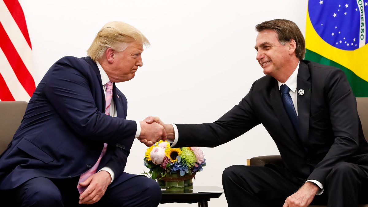 Para lobista, Trump vê Bolsonaro como “página virada” e busca diálogo com Lula