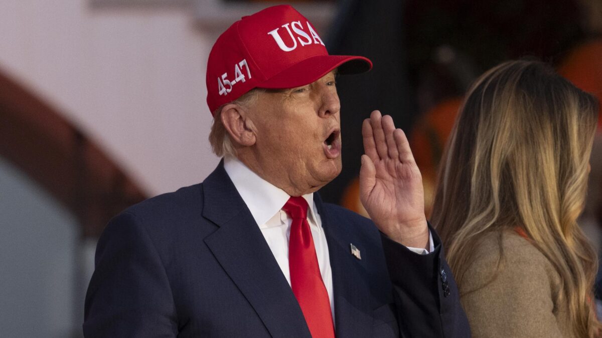 Norma de Trump de comprovar cidadania para votar é bloqueada