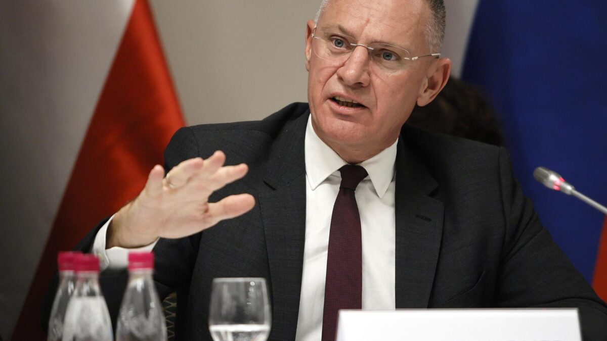 Áustria descobre arsenal do Hamas em operação antiterrorista